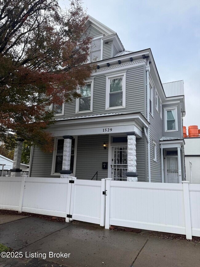 Building Photo - 1529 Christy Ave Unit 1