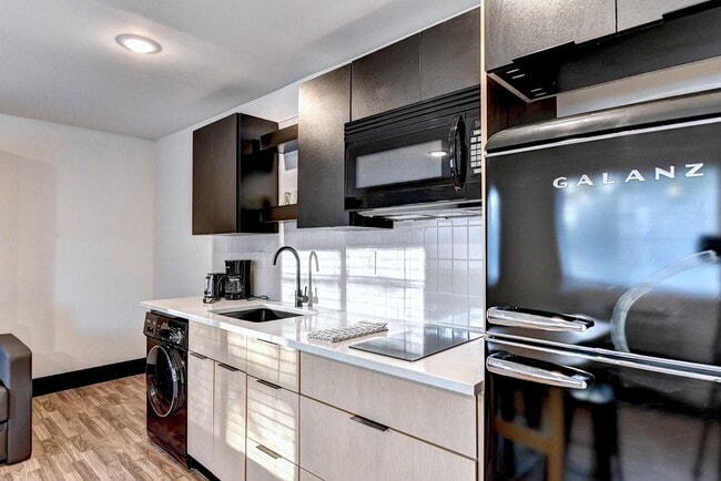 Photo - 12Hundred Studios