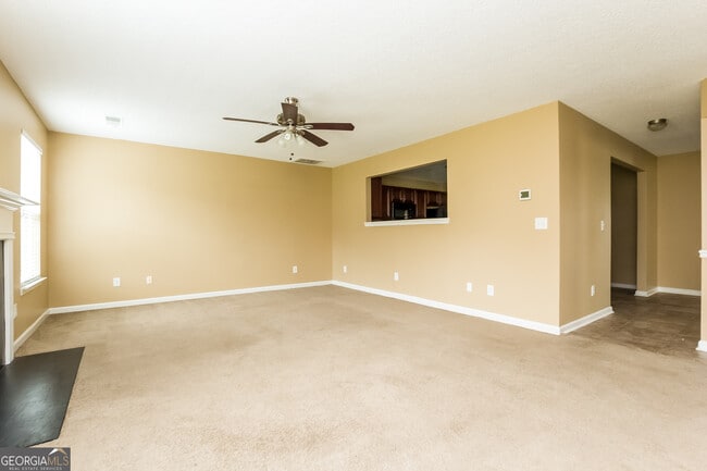 Photo - 8858 Seneca Rd