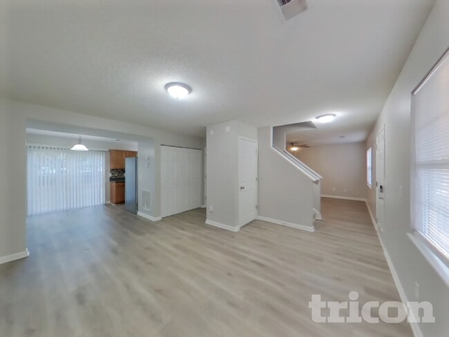 Photo - 131 Quiet Grove Dr