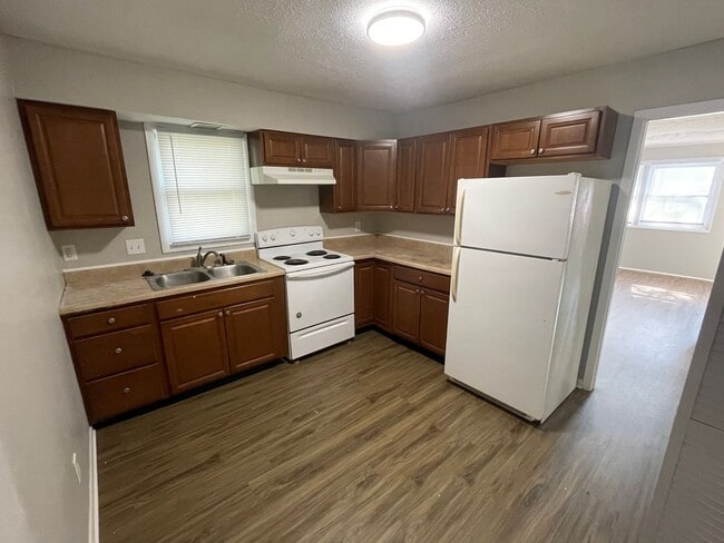 Photo - 50-52 Morehouse-NOREMAC Unit 50 Morehouse Ct.