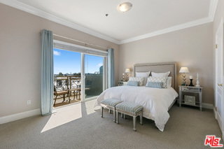 Photo - 11840 Dorothy St