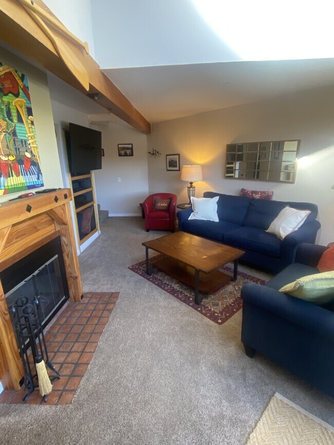 Photo - 489 Tahoe Keys Blvd