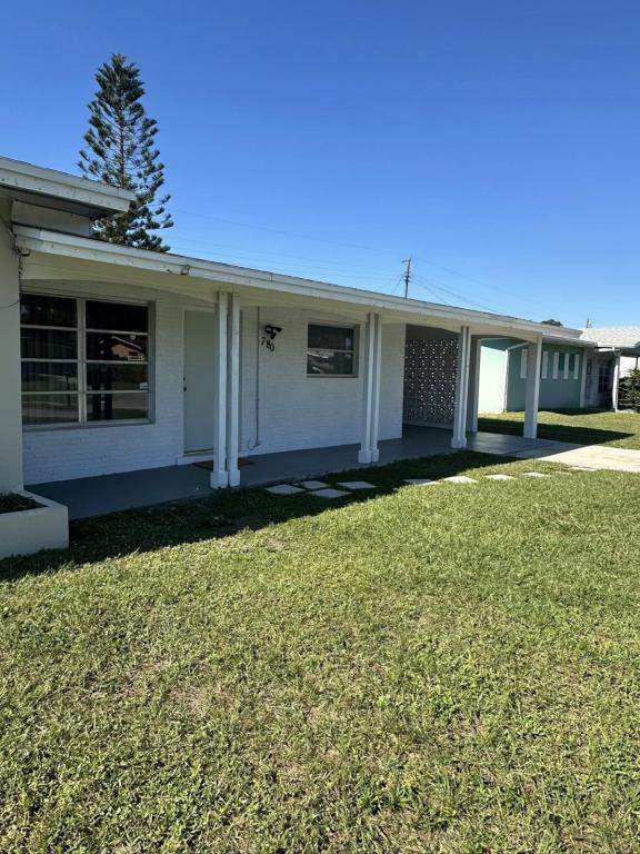 Photo - 780 Osage Ave House