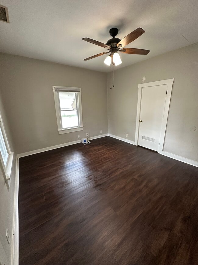 Photo - 841 Beecher St Unidad 843