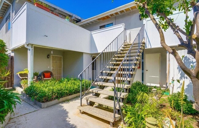 1102 Opal St.