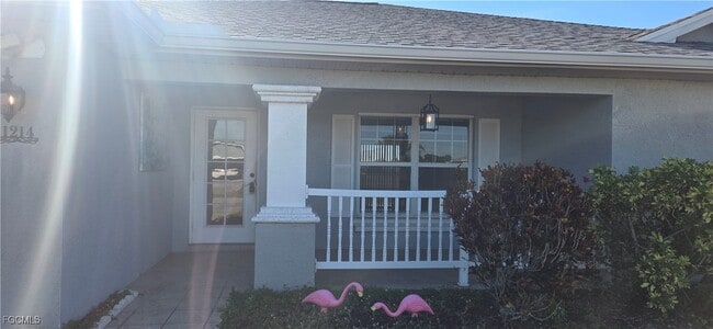 Building Photo - 1214 NE 18th Pl