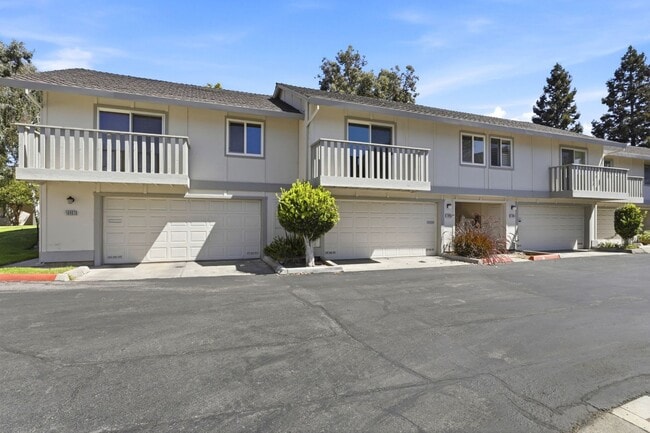 Photo - Northpoint Townhome