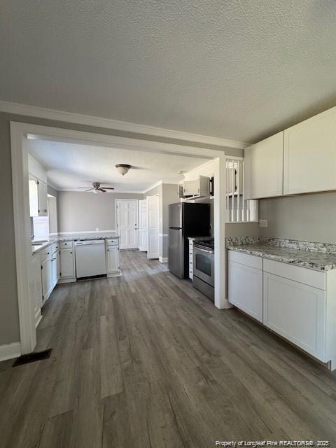 Photo - 5904 Lake Terrace Ct