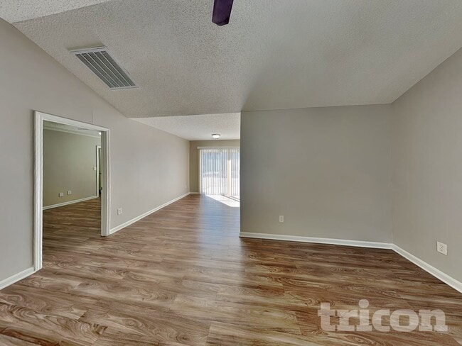 Photo - 2904 Westwinds Ct