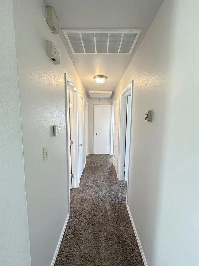 Photo - 3 Bed/1 1/2 Bath/1 Car with Carport