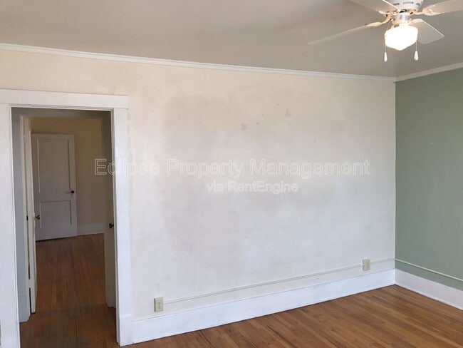 Photo - 711 2nd St Unit 2