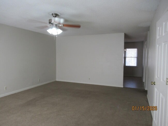 Photo - 174 Gertrude Dr