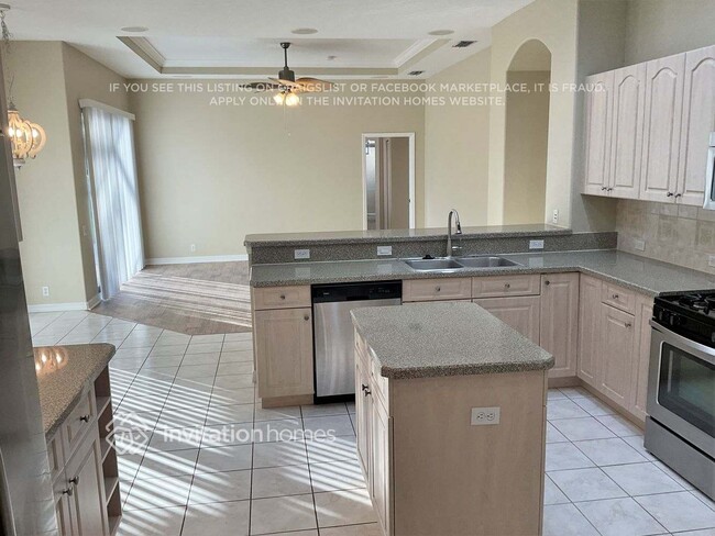 Photo - 1102 Brambling Ct