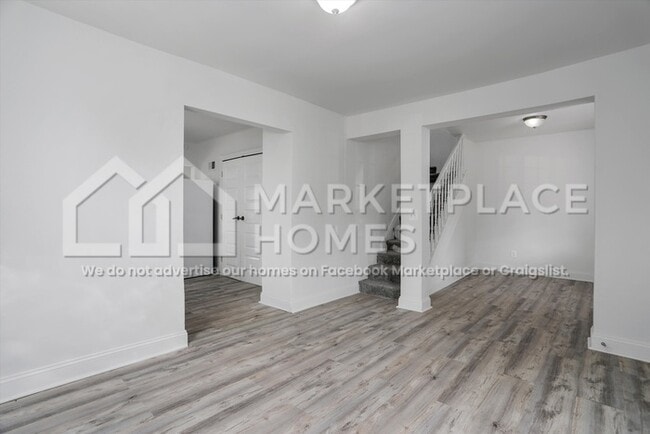 Photo - 11051 Dodge Ave