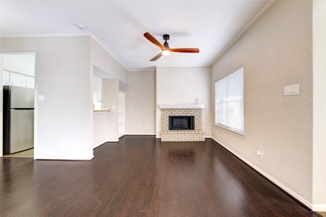 Photo - 726 Bering Dr Unit True