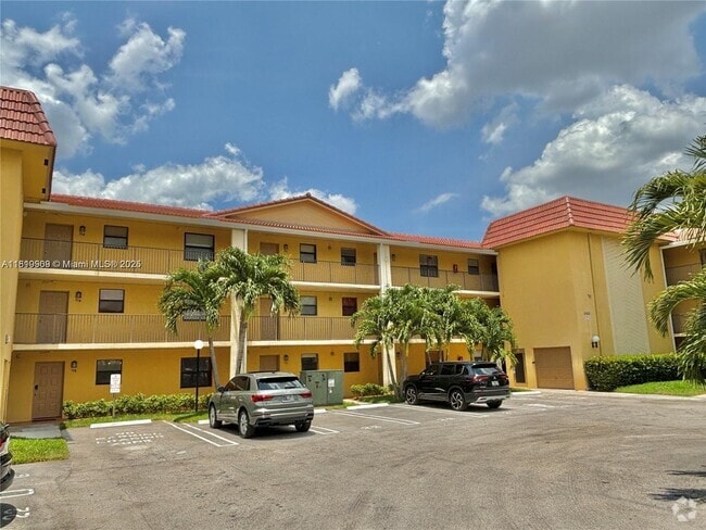 Building Photo - 11453 NW 39th Ct Unit 113-2 Rental
