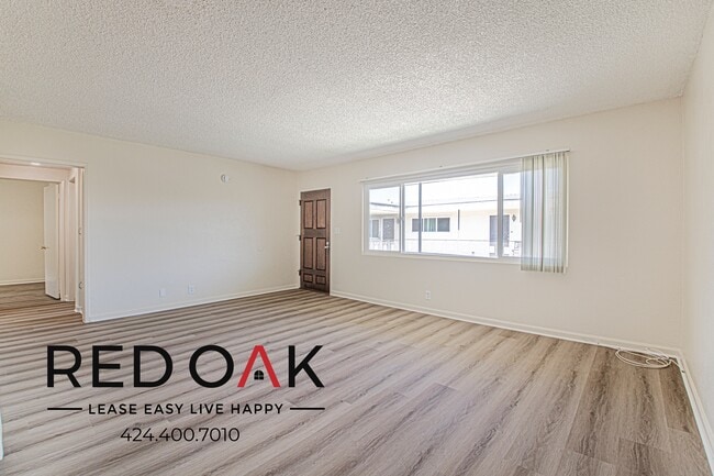 Building Photo - 818 W Huntington Dr Rental