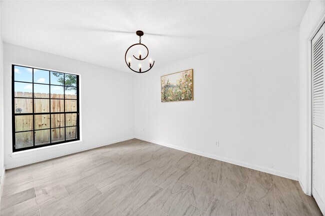 18523 Denise Dale Ln