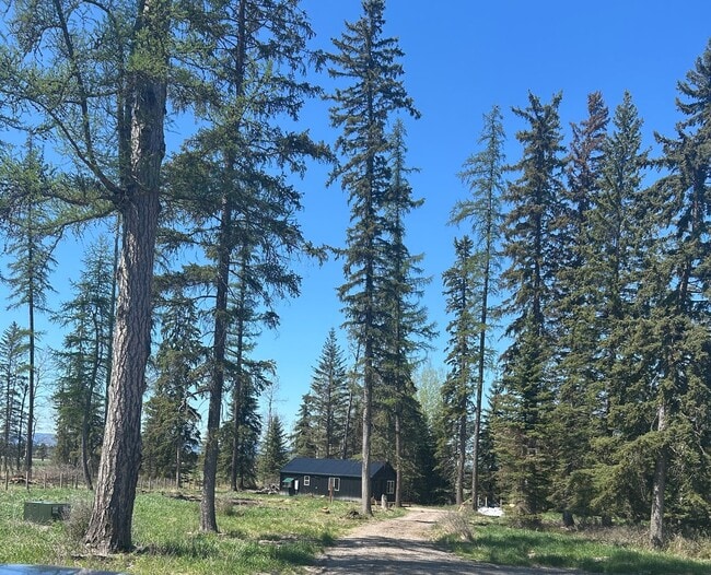 Photo - 760C Braig Road