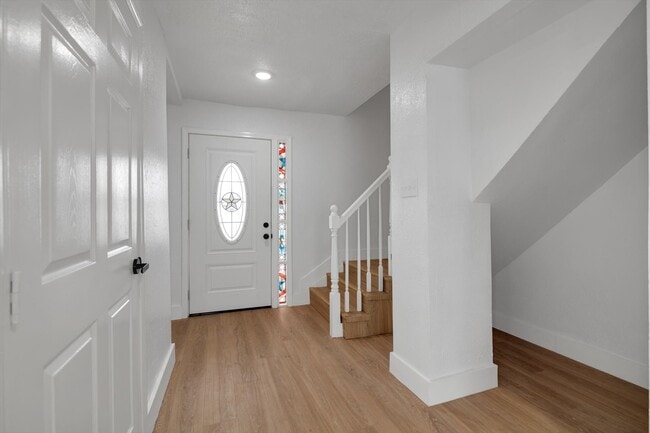 Photo - 1231 Oregon St