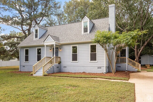 Building Photo - Charming Renovated Knightdale Home with Sp...