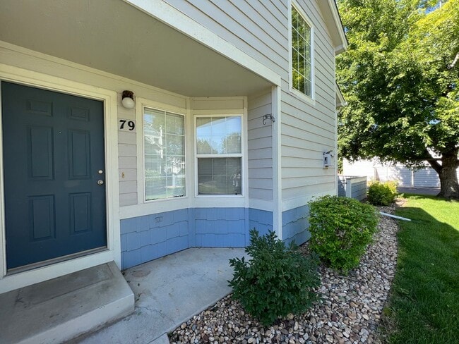 Photo - Charming 2 Bed/1.5 Townhome in Fabulous Lo...