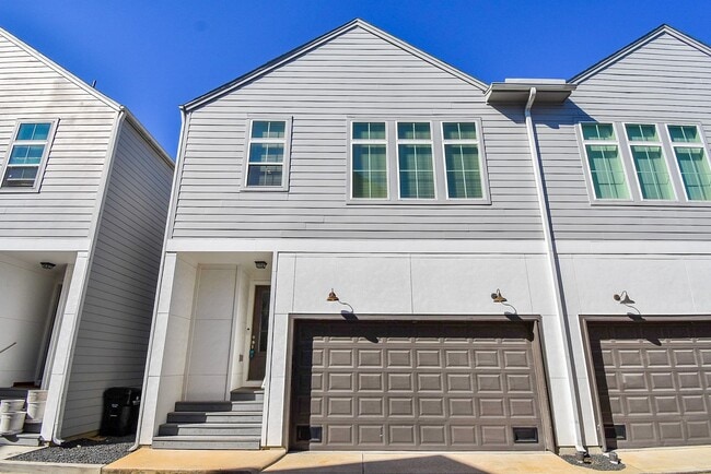 Building Photo - 6031 Cypress St