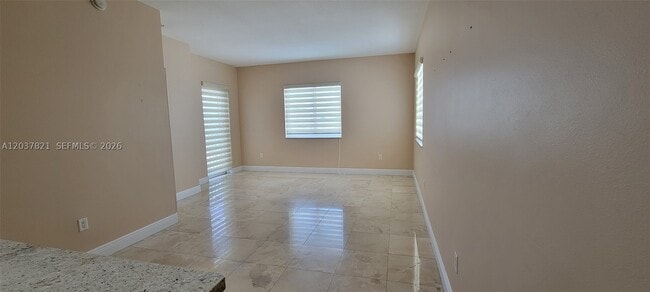 10 Aragon Ave Unit 901