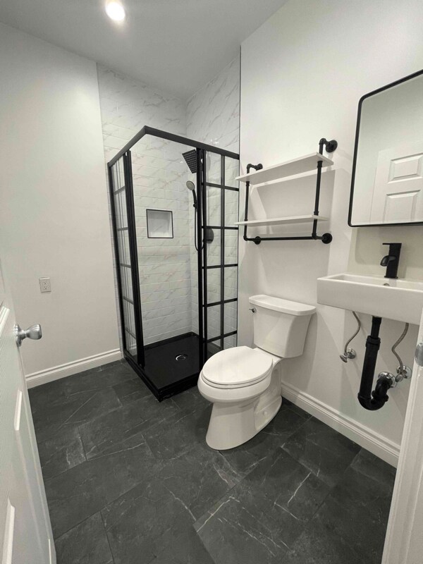 Photo - 15944 Los Alimos St