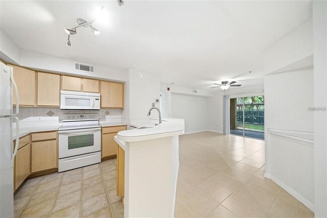 Photo - 823 Camargo Way Unit 104