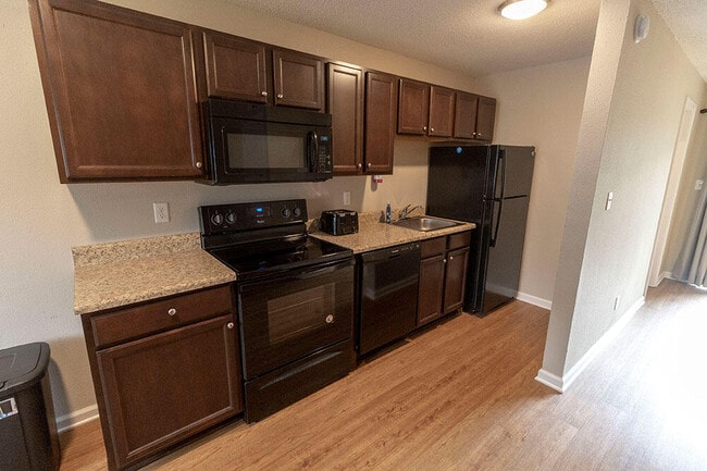 Photo - 105 N Garth Ave Unit 52