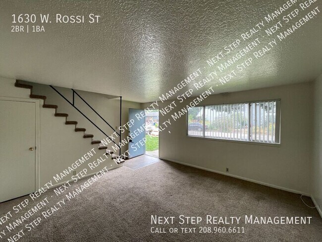 Photo - 1630 Rossi St