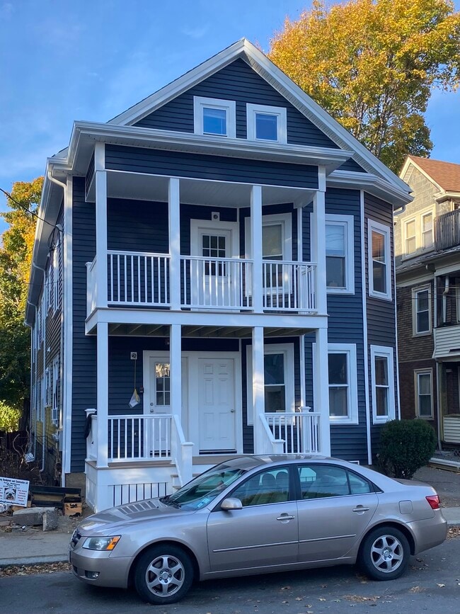 Photo - 14 Porter St