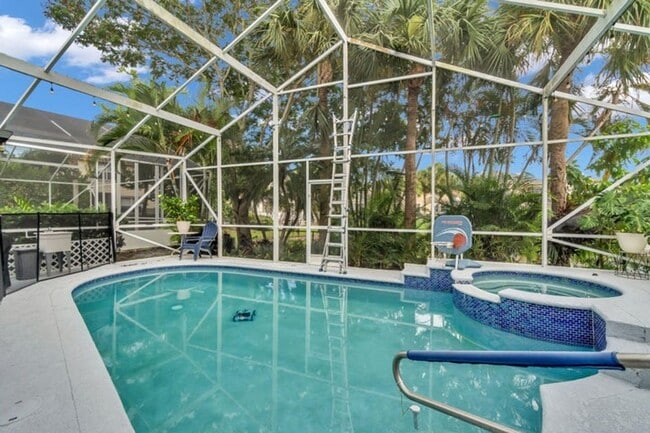 Photo - 5439 NW 122nd Dr