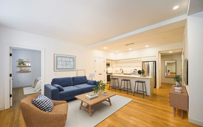 Photo - 101 dupont place