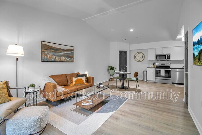 Photo - 7008 Erie Rd Unidad 2 Bedroom