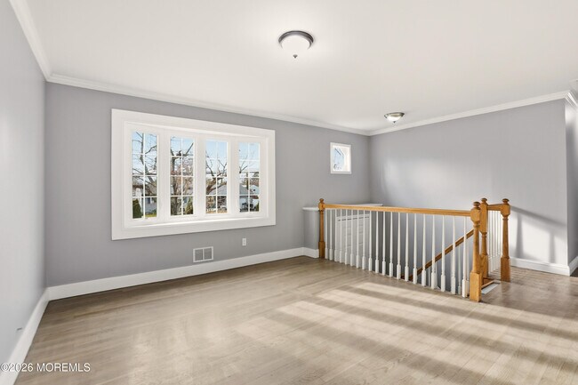 Photo - 1184 Dell St