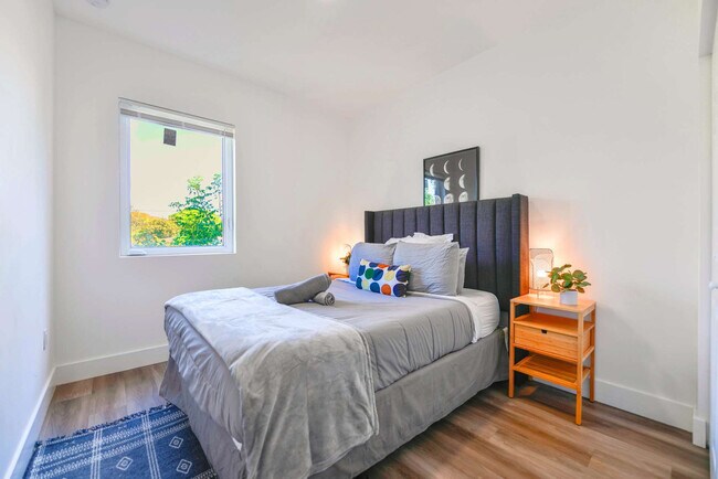 Photo - 1175 NW 26th St Unidad FL1-ID1022302P