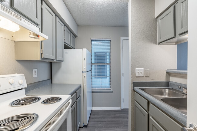 1BR, 1BA - The Harrison Rental