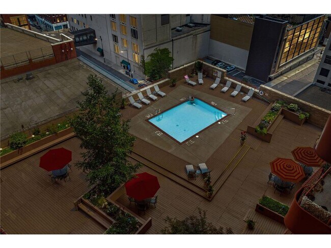 Photo - 66 9th St E Unidad 2501