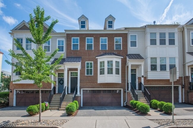 Photo - 12 MacCulloch Ave Unidad 2