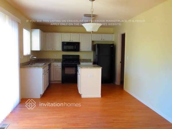 2409 Twin Fountain Ct