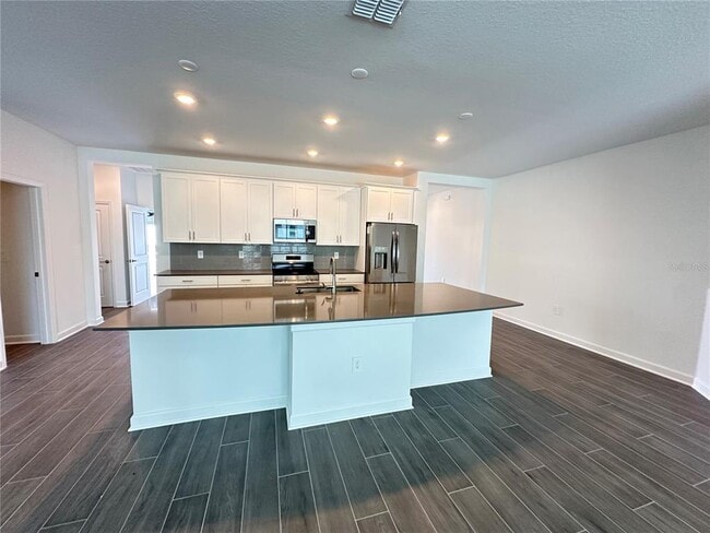 Photo - 5666 Wood Bridge Pl