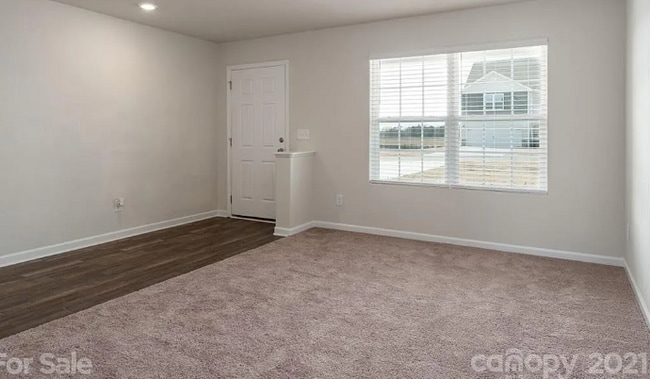 Photo - 1108 Creedmore Ct