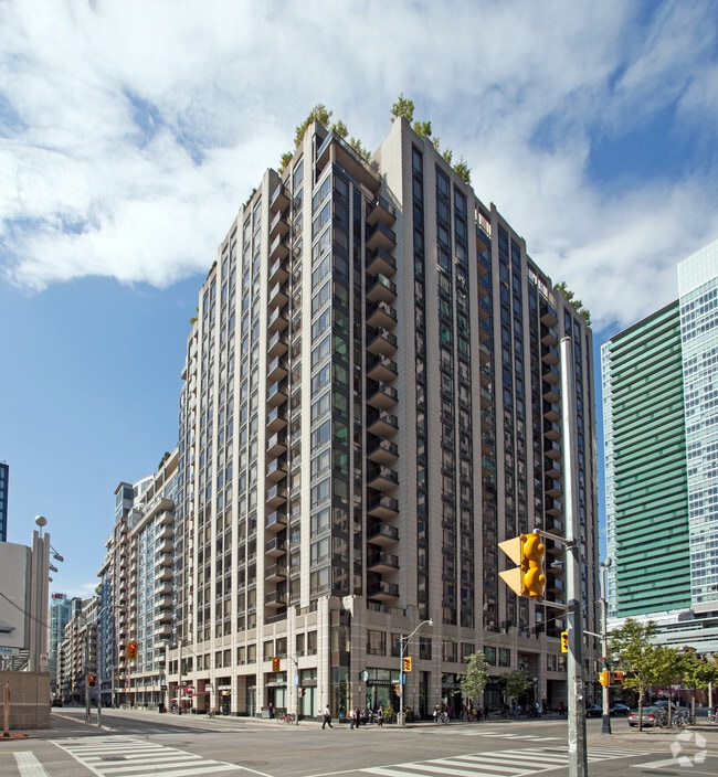 Building Photo - The Rosemont Residences