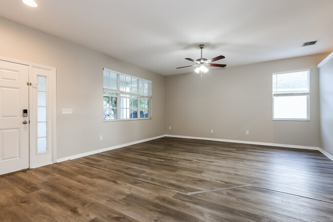 Photo - 6707 Cambridge Park Dr