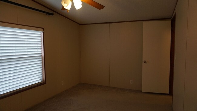 Photo - 3 Bedroom mobile home in the County