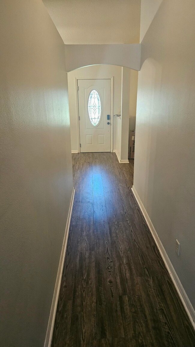 Photo - 9024 100th Ct