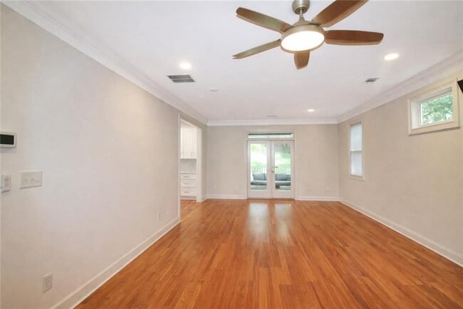 Photo - 2666 W Main St NW